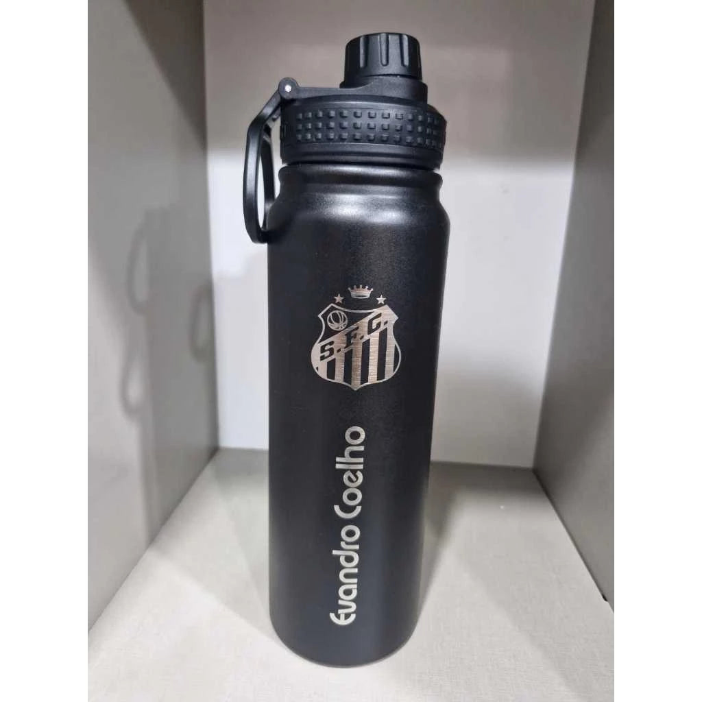 Garrafa Térmica Inox 800ml Personalizada – Com Gravação a Laser de Nomes, Profissões, Signos e Desenhos